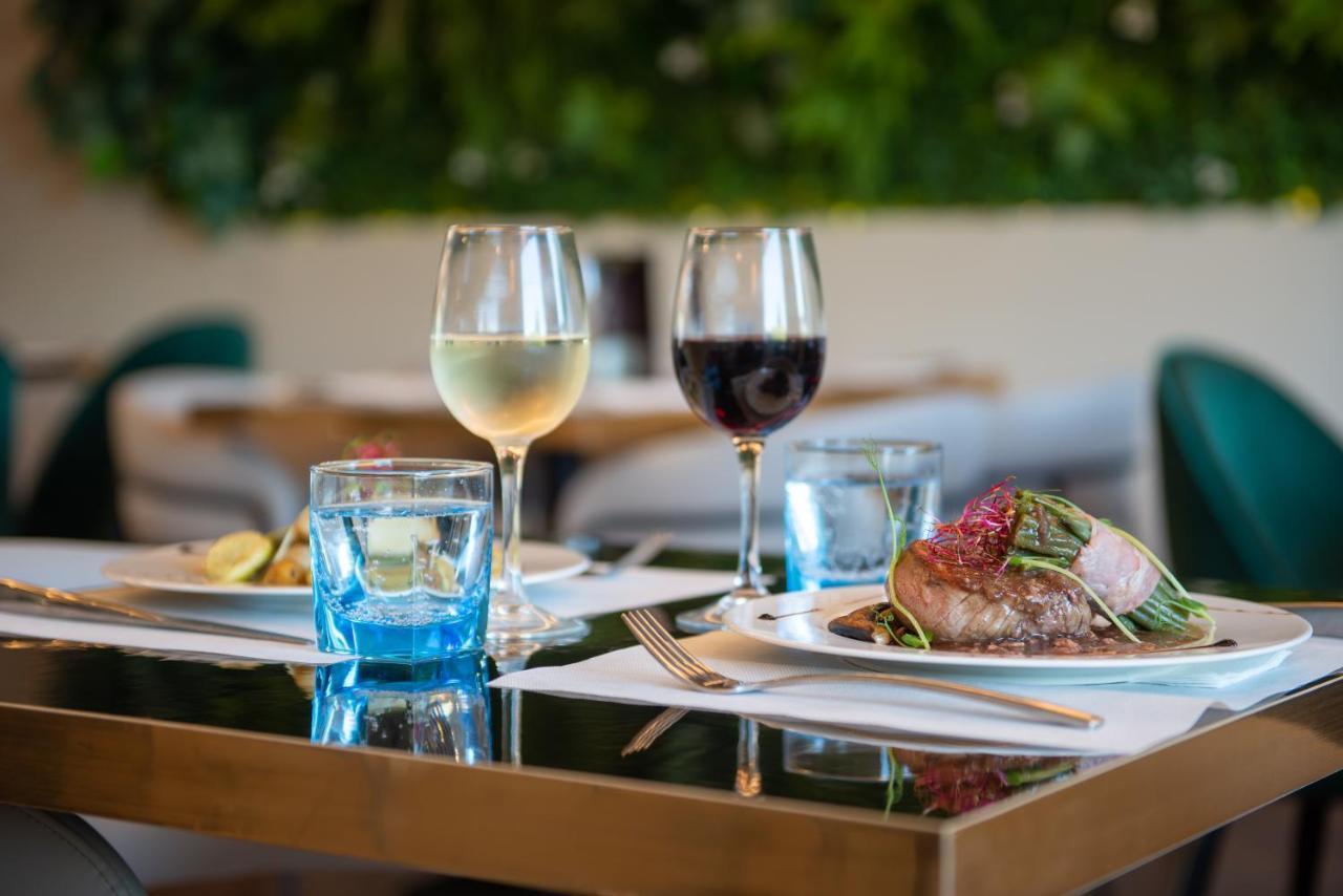 Golden Tulip Dieppe Hotel & Spa Saint-Aubin-sur-Scie Екстер'єр фото