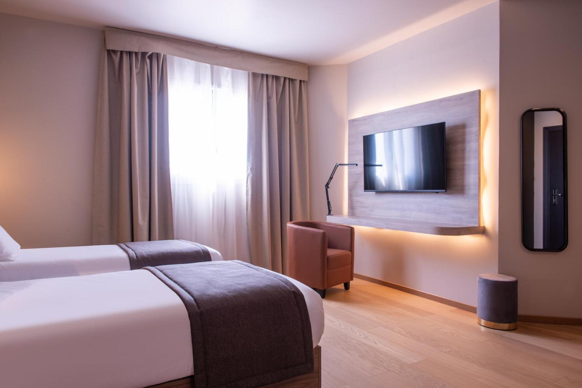 Golden Tulip Dieppe Hotel & Spa Saint-Aubin-sur-Scie Екстер'єр фото